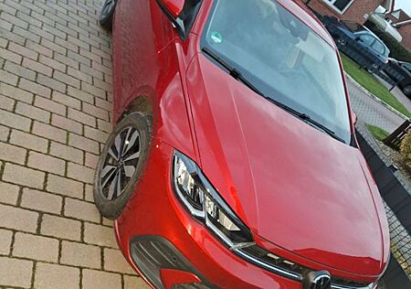 VW Polo Volkswagen 1.0 TSI 70kW DSG MOVE MOVE