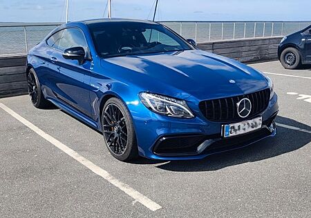 Mercedes-Benz C 63 AMG Mercedes-AMG C 63 S Autom. Mercedes...