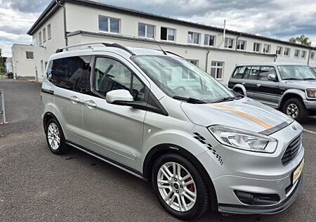Ford Tourneo Courier Titanium