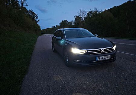 VW Passat Variant Volkswagen 2.0 TDI LED,Sitz Massage-Heizung