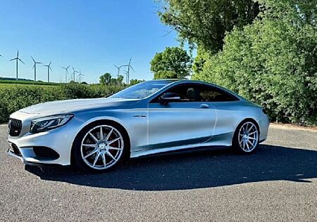Mercedes-Benz S 500 4MATIC Coupé - AMG Line 530 PS