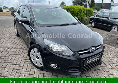 Ford Focus Champions Edition 1.Hand/8fach/TÜV NEU/EU5