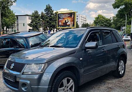 Suzuki Grand Vitara 2.0 Club