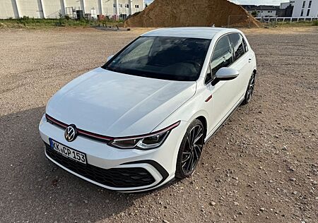 VW Golf Volkswagen 8 GTI 2021, B&O, DCC, ACC, IQ Light, Ambien