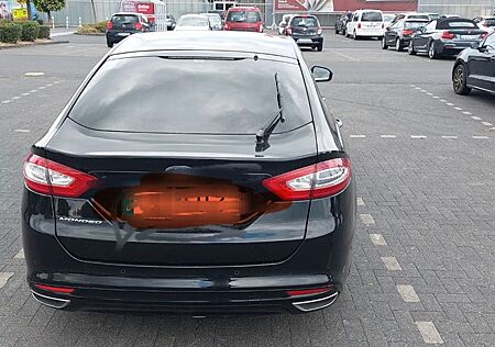 Ford Mondeo 2,0 TDCi 132kW Titanium P-Shift Allra...