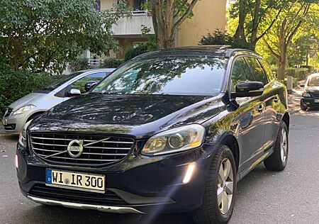 Volvo XC 60 XC60 Momentum 2WD