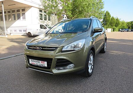 Ford Kuga 2.0 Titanium 4x4 Navi Leder Klima Tempomat