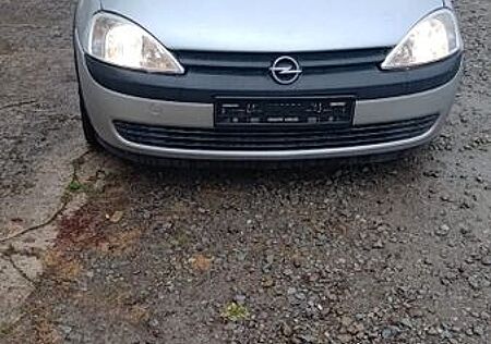 Opel Corsa 1.2 -