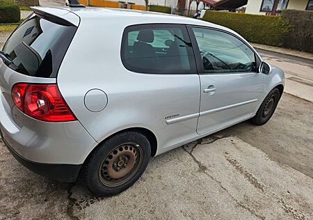 VW Golf Volkswagen 1.4 United