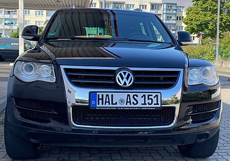 VW Touareg Volkswagen 3.0 V6 TDI Tiptronic -
