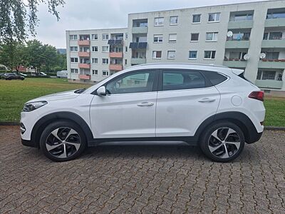 Hyundai TUCSON blue 1.7 CRDi DCT Trend 2WD Trend