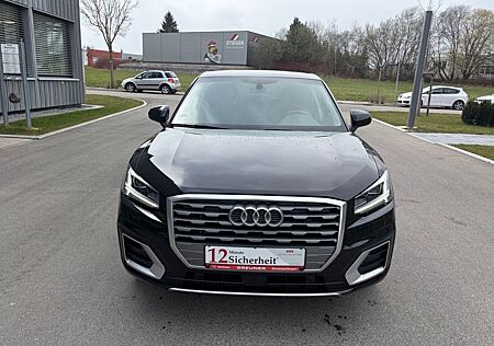 Audi Q2 35 TFSI sport*1.Hand*Automatik*Navi*LED*AHK!