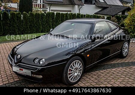 Alfa Romeo GTV 3.0 V6 24V 2. Hand Scheckheft TÜV Neu