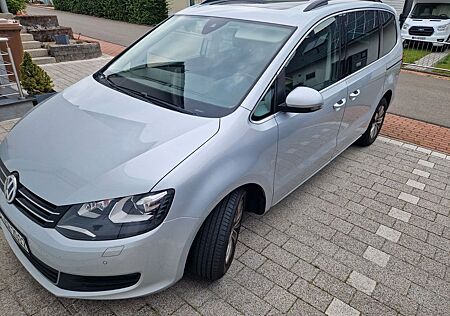 VW Sharan Volkswagen 2.0 TDI SCR DSG Highline Highline