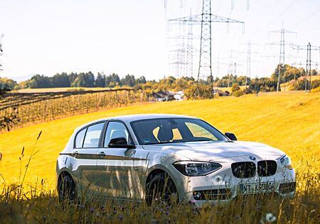 BMW 116i Sport Line Sport Line