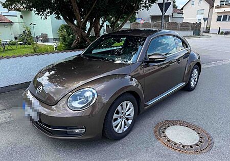 VW Beetle Volkswagen 2.0 TDI-BiXenon-Navi-PDC-8fach-2Hd.