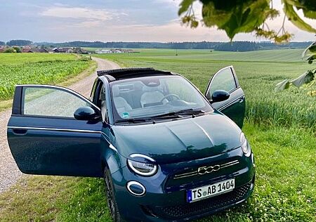 Fiat 500E "la Prima" Cabrio 42 kWh La Prima