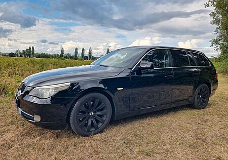 BMW 525d touring - 3,0l - schwarz - Kombilimousine