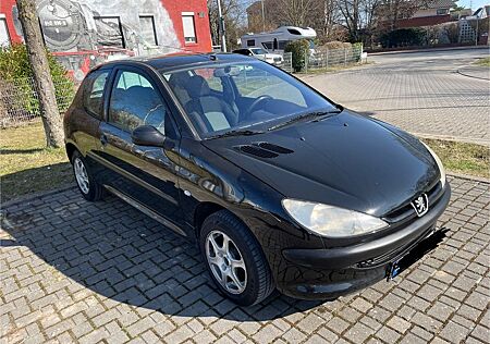 Peugeot 206 1.4Diesel TÜV neu Zahnriemensatz neu Klima VB