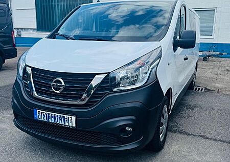 Nissan NV300