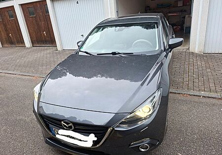Mazda 3 1.5 SKYACTIV-D 105 Sports-Line Sports-Line