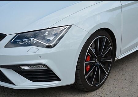 Seat Leon 2.0 TSI St&S ST CUPRA 300 DSG 4Drive CU...