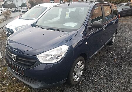 Dacia Lodgy 1.6 SCe 100 Lauréate 7 SITZE