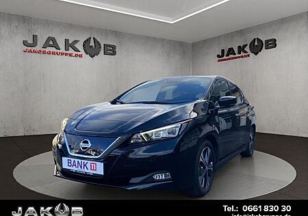 Nissan Leaf TEKNA 40kWh Batterie +LED+WINTERPAKET 11...