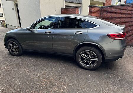 Mercedes-Benz GLC 300 4MATIC Coupé Autom. -