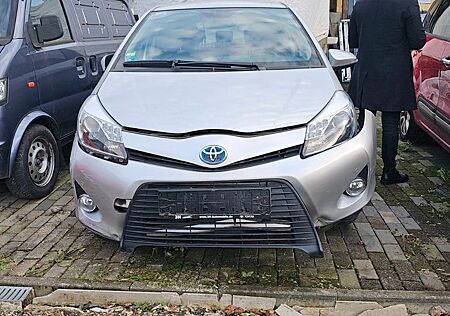 Toyota Yaris Hybrid Edition 2014