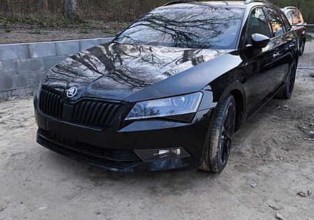 Skoda Superb 2.0 TDI SCR 140kW DSG SportLine Combi...