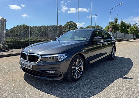 BMW 520D Limousine, Sport Line, Leder, Schiebedach