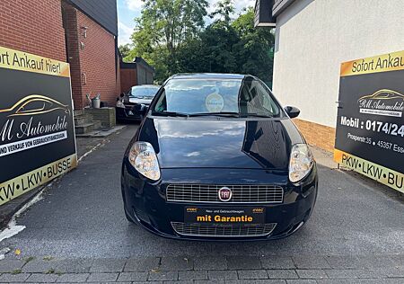 Fiat Grande Punto 1.4 Dynamic_Automatik_1.Hand_Klima