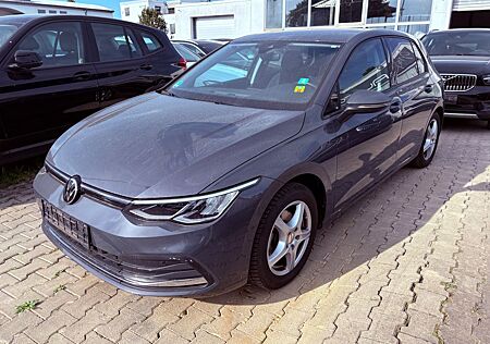 VW Golf Volkswagen VIII Lim. 1.5 TSI Active|1.Hand|Totwinkel|
