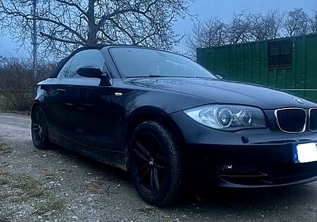 BMW 120i Cabrio -
