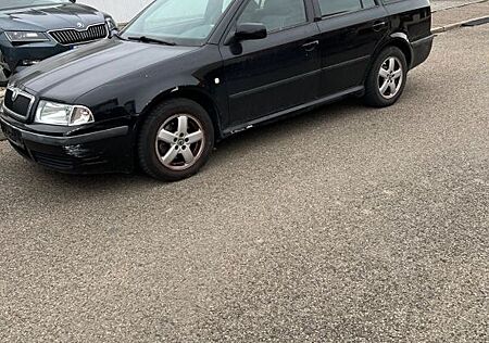 Skoda Octavia Combi 2.0 Ambiente Ambiente