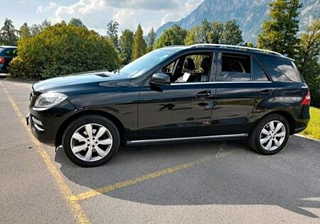 Mercedes-Benz ML 350 BlueTEC 4MATIC