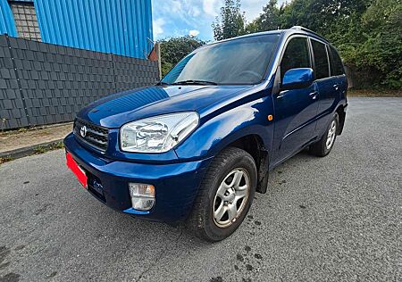 Toyota RAV 4 2.0 Benzin 4x4 Neue TÜV zu verkaufen