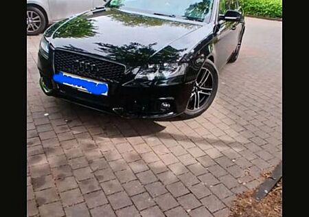 Audi A4 2.0 TFSI 132kW S line S line