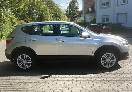 Nissan Qashqai 1.6 dCi DPF Acenta 4x4