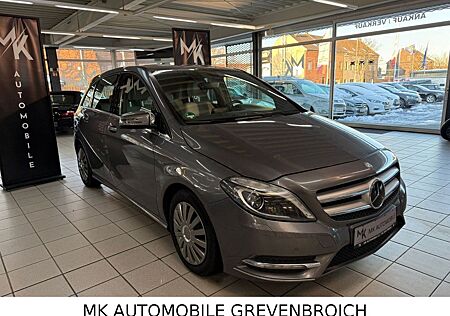 Mercedes-Benz B 180 * NAV* PDC*AHK*SHZ*BC*FASSIST*XENON*GAR 12