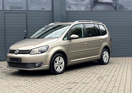 VW Touran Volkswagen 1.4 TSI Life DSG,PDC TÜV&Inspektion Neu
