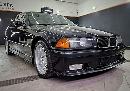 BMW M3 gebraucht kaufen BMW M3 Coupe accident free original paint EU registe