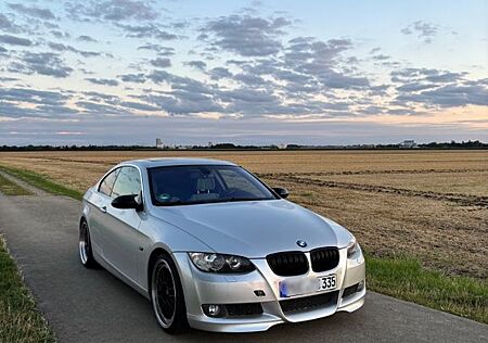 BMW 335i Coupé -