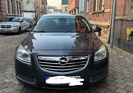 Opel Insignia CT - Automatik - Diesel - 160PS