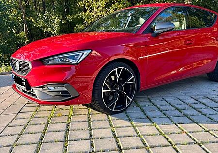 Seat Leon 1.4 e-HYBRID FR DSG Sportstourer FR