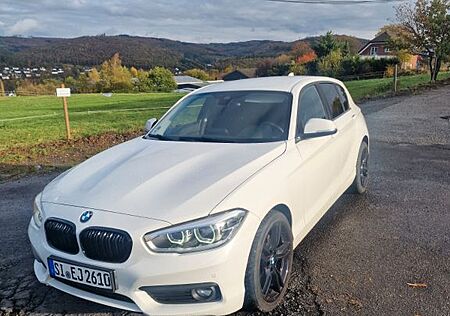 BMW 120d Sport Line A Sport Line