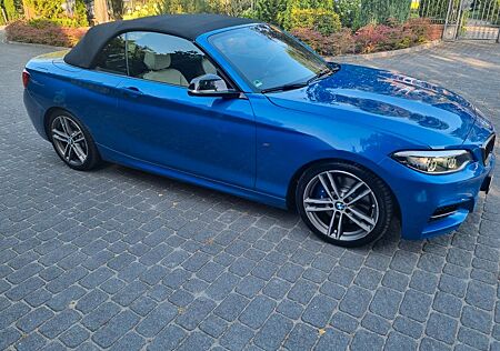BMW 240 M240i xDrive Steptronic Cabrio -