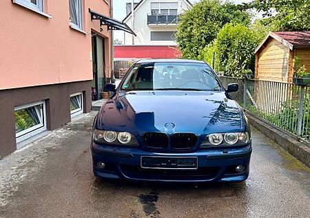 BMW 540i A -