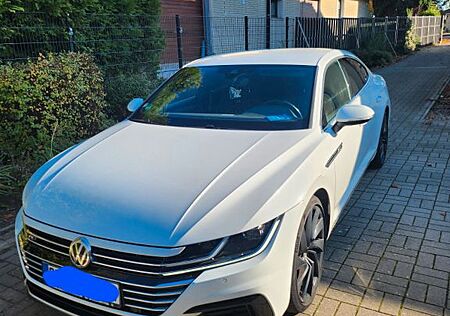 VW Arteon Volkswagen 2.0 TDI SCR DSG R-Line